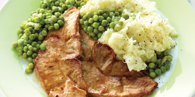 Escalopes de porc, purée de chou-fleur et petits pois