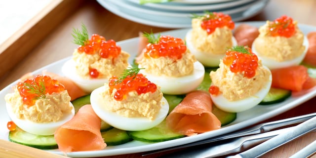 Gevulde eieren met zalm