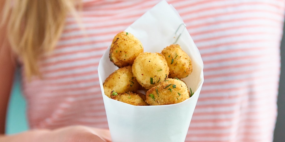 Boulettes de mozzarella frites