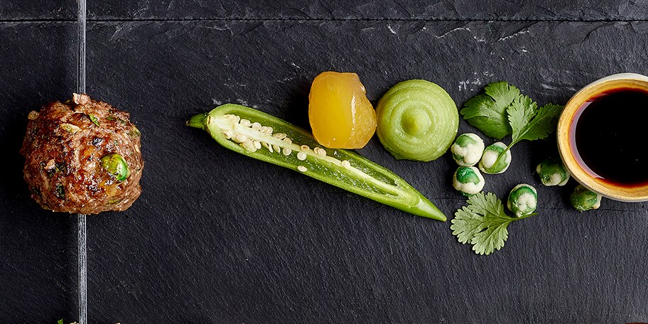 Brochettes de boulettes asiatiques