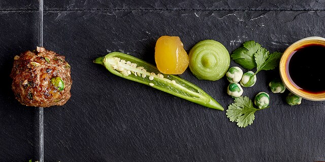 Brochettes de boulettes asiatiques