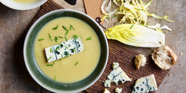 Soupe de chicons au Roquefort