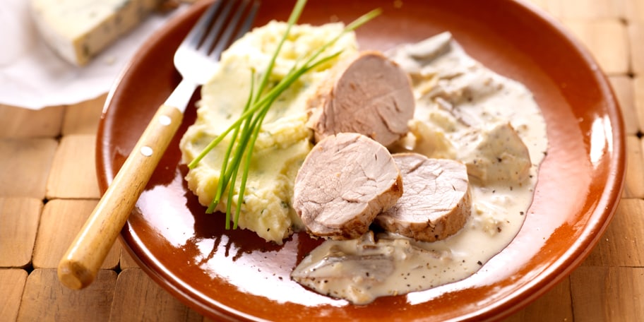 Varkenshaasje met eekhoorntjesbrood en fourme d’Ambert