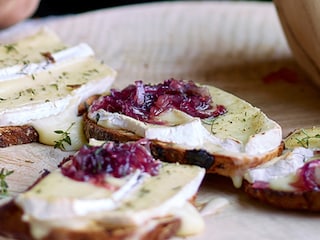 Fromage bio à la confiture d’oignons rouges et à la bière Belgoo