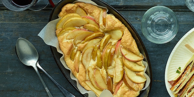 Soufflé-omelet met appelen en peren