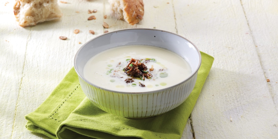 Soupe d’asperges aux morilles