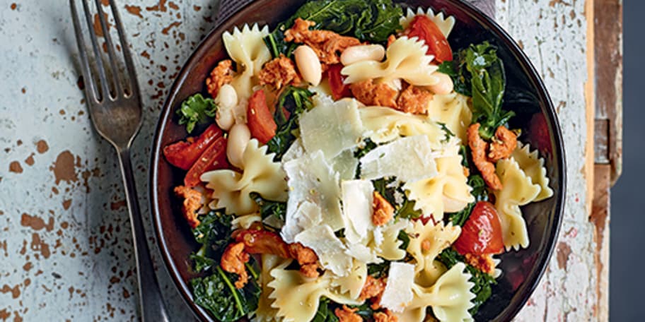 Farfalles à la saucisse et au kale