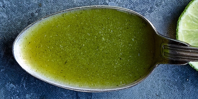 Munt-koriandervinaigrette