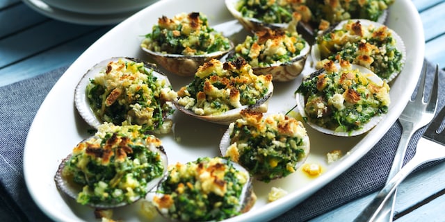 Gegratineerde amandelschelpen met pesto van peterselie