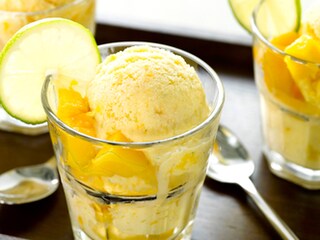 Yaourt glacé à la mangue