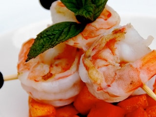 Tartare de carottes et pommes aux crevettes à l’indienne