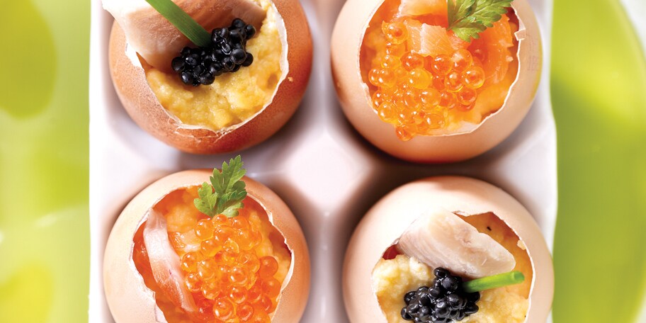 Œufs brouillés à la truite et au saumon fumé