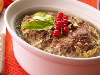 Terrine van everzwijn met pistachenoten