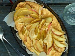 Omelette soufflée aux pommes et aux poires