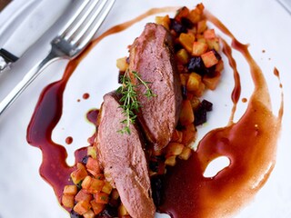 Eendenborstfilet met brunoise van winterse groenten