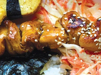 Bento: Kippenbrochettes teriyaki