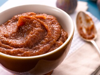 Compote van verse vijgen met kaneel