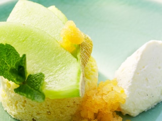 Meloengranité met cake en mascarponemousse