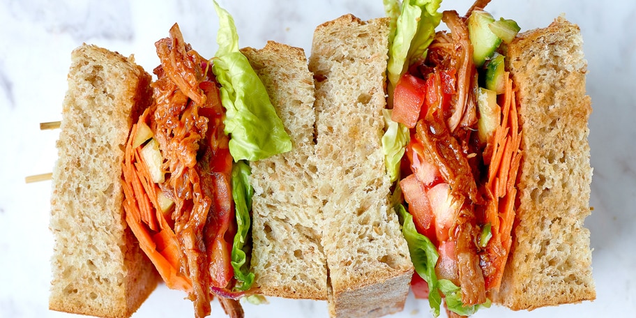 Sandwich au « pulled » sanglier