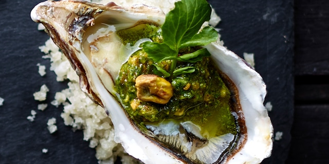Oesters met pesto van waterkers