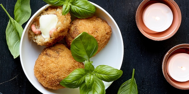 Risottokroketten met mozzarella en garnalen