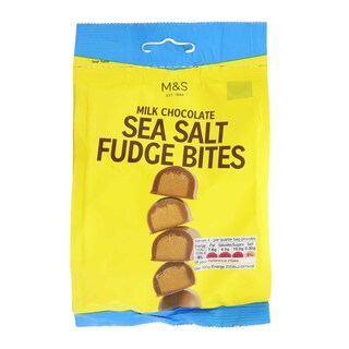 Marks&Spencer | MILK CHOCOLATE SEA SALT FUDGE BITES 