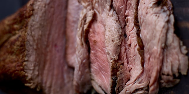 Rosbief braden op lage temperatuur