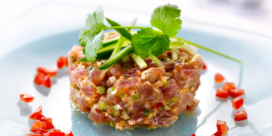 Tonijntartaar met Thaise smaken