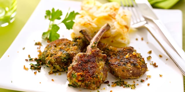 Fricassee van lamsmignonnettes met lookboter