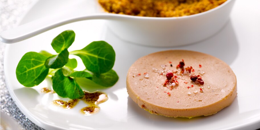 Foie gras et petits crumbles de pommes aux spéculoos