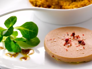 Foie gras et petits crumbles de pommes aux spéculoos