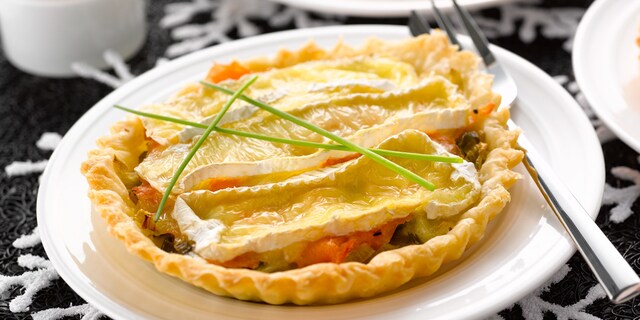 Tartelettes au camembert et au saumon fumé