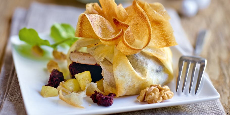 Croustillants aux boudins, pommes et noix