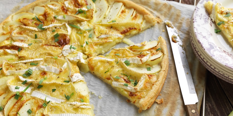 Tarte au camembert et aux pommes