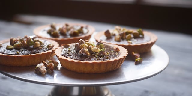 Chocoladetaartjes met pistachenoten