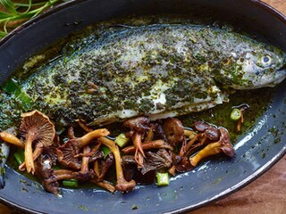 Truite aux champignons des bois
