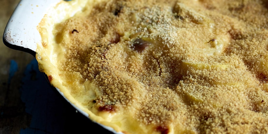 Aardappelgratin met sprotjes / "De verleiding van Jansson"