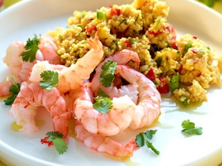 Roze garnalen en taboulé