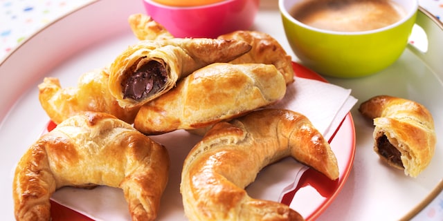 Verrassingscroissants met chocopasta