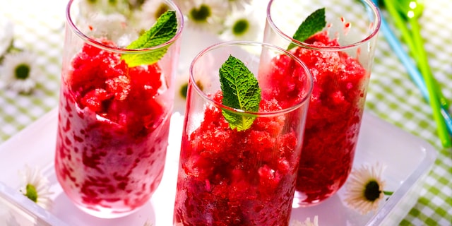 Granité au cava et aux fruits rouges