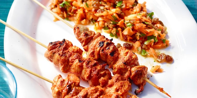 Saté de poulet indien, salade de carottes