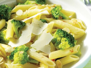 Penne met broccoli en pecorino