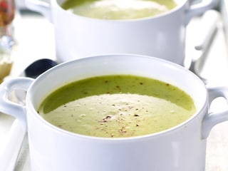 Velouté de courgettes au roquefort