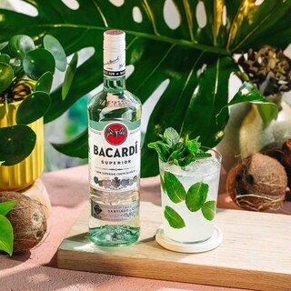 Bacardi | Rum | Wit | Carta Blanca | 37.5% ALC. 70 cl