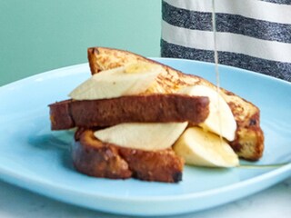 Verloren brood met rozijnenbrood