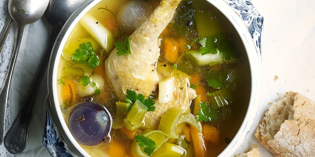 Bouillon de poule