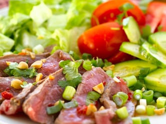 Pittige salade van rundvlees