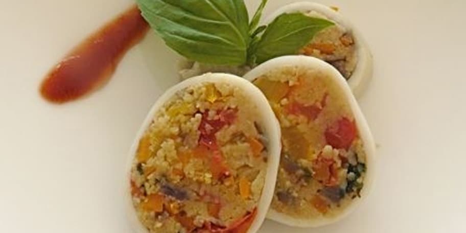 Calamar farci à la méditerranéenne