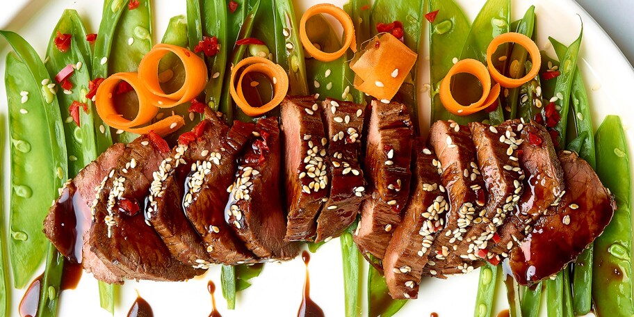 Tataki de biche aux légumes croquants