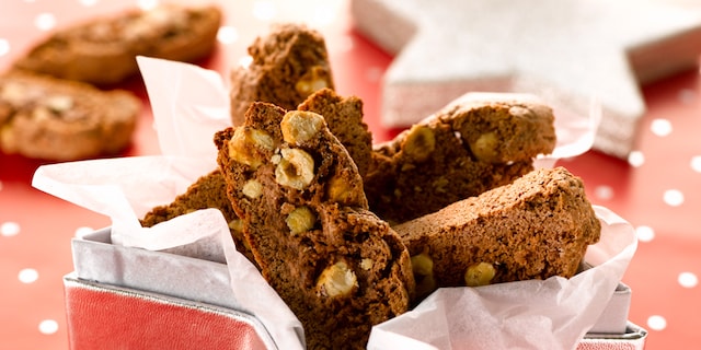 Biscotti met hazelnoten en chocolade